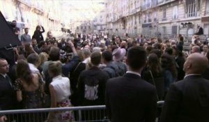 Chanel transforme le Grand Palais en rue parisienne