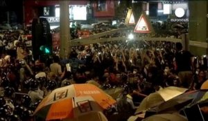 Hong Kong : les manifestants dénoncent les méthodes policières