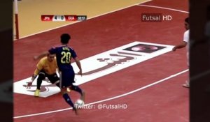 Futsal : il humilie le gardien en imitant Neymar !