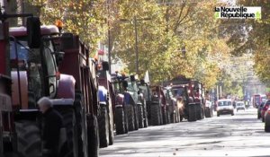 VIDEO. Tours : les tracteurs de la colère en centre-ville de Tours