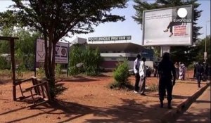 Ebola : alerte à Bamako, plus de 5 000 morts