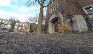 Un écureuil vole une caméra GoPro