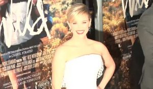 Reese Witherspoon est pomponnée pour la première de Wild