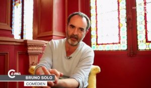 Stéphane Guillon vu par Bruno Solo - C à vous - 20/11/2014