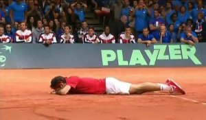 Regardez la balle de match du simple Federer-Gasquet, en finale de la Coupe Davis