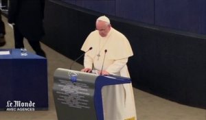 Le pape François appelle à respecter la dignité des migrants