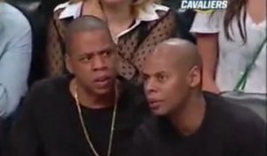 Jay-Z médusé par un shoot de LeBron James