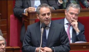 Xavier Bertrand - Actions et politique menées par le Premier ministre