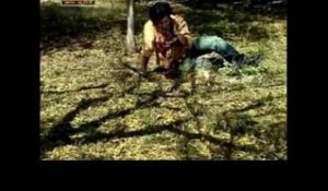 Gori Tari Yaado Mare - Hit Gujarati Sad Video Song | Gujarati Lokgeet