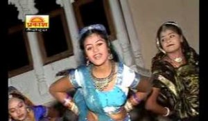 Rajasthani Desi Geet | Theto Anganiye Aave Ne Uba | Rajasthani Wedding Dance Video Song