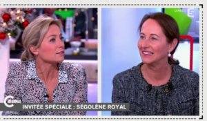 Ségolène Royal contre l'écologie "punitive" - C à vous - 17/12/2014