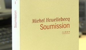 "Soumission" de Michel Houellebecq "attaque la société française"