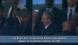 Dec. 2013 : Une poignée de main historique Obama-Castro