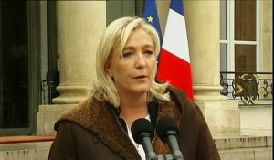 Marche pour "Charlie Hebdo" : "Je ne vais pas là où on ne veut pas de moi", déclare Marine Le Pen