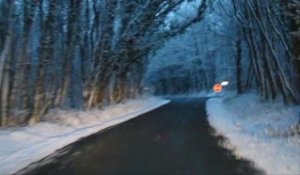 VIDEO. Vienne : premières neiges sur les routes