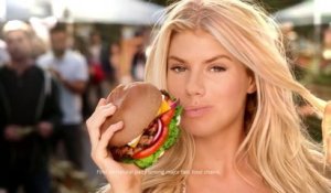 Charlotte McKinney : sa publicité du Superbowl pour les hamburgers Carl's Jr.