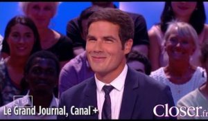 Mathieu Gallet fait rougir Antoine de Caunes sur le plateau du "Grand Journal"