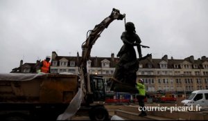 Beauvais : la statue de Jeanne Hachette s'envole