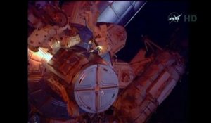 Nouvelle sortie orbitale de deux astronautes de l'ISS