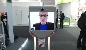 Un robot interactif permet de visiter un lieu à distance