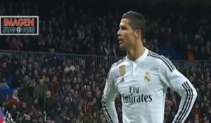 La réaction de Cristiano Ronaldo aux sifflets des fans du Real Madrid
