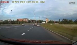 Les pires chauffards russes de 2015, compilation de crash en russie!