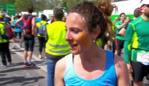 Marathon de Paris : des coureurs et des touristes