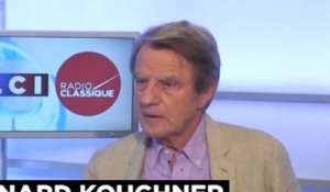 Bernard Kouchner : «Ceux qui ne portent pas secours aux naufragés sont des salauds»