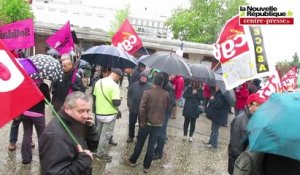 VIDEO. 1er Mai à Poitiers : pas de foule mais tradition maintenue