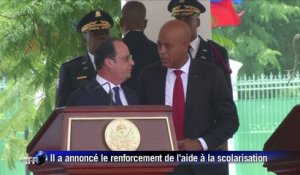 Hollande en Haïti tente d'apaiser la polémique sur la dette