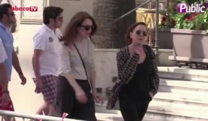 Exclu Vidéo : Julianne Moore : la cinquantenaire sexy dévoile ses dessous sur la Croisette