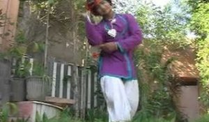 Rajasthani Song - Ash Main Ban Gayo Ges - Has Has Ne Banadi Puche