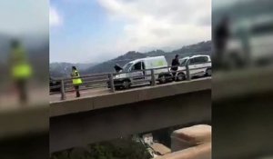 Dix véhicules se percutent sur le viaduc du Magnan sur l'A8