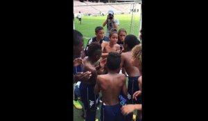 Danone Nations Cup : la célébration des joueurs du Paris FC après leur victoire en finale contre Saint-Étienne