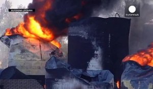 Ukraine : le dépôt pétrolier près de Kiev toujours en feu