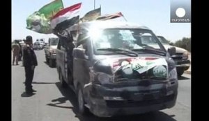 Les civils irakiens revient à Tikrit, la ville libérée des djihadistes