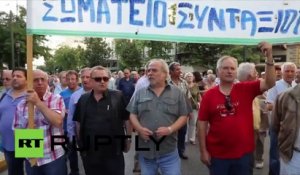 Grèce : 10 000 retraités et syndiqués marchent contre l'austérité