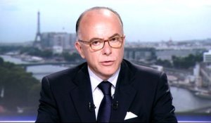 Cazeneuve évoque "un risque terroriste extrêmement élevé"