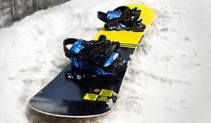 The Yes Jackpot Snowboard Review 2015/2016 | EpicTV Gear Geek