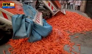 Paquet neutre: les buralistes déversent des carottes devant le siège du PS