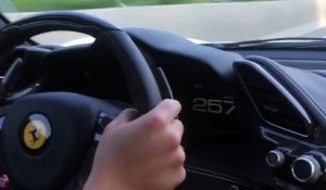 A 341 km/h en Ferrari 488 GTB sur une autoroute