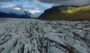 Visitez l'Islande vue du ciel avec un drone