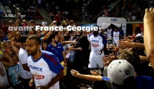 Les Bleus à l'échauffement avant France-Géorgie