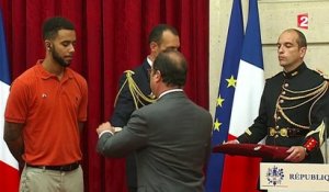 Les héros du Thalys ont reçu la Légion d'honneur