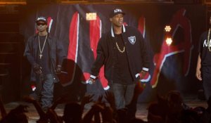 Compton, la ville de Dr Dre et du "Gangsta Rap" sous les projecteurs.