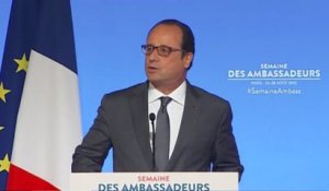 Hollande : «Nous devons nous préparer à d'autres assauts»