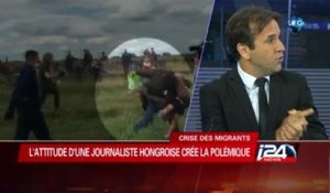 Une journaliste hongroise agresse un migrant et choque