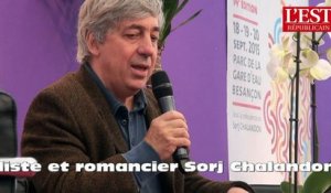 Public nombreux et enthousiaste pour Sorj Chalandon aux Mots Doubs à Besançon