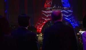 La tour Eiffel illuminée aux couleurs de la Corée du Sud