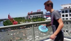 Le lancé de Frisbee le plus épique que vous aurez vu dans votre vie !